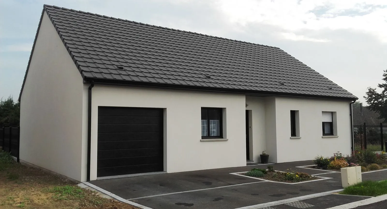 Villa neuve 3 chambres à Fouilloy - Prestations de qualité et efficacité énergétique 
