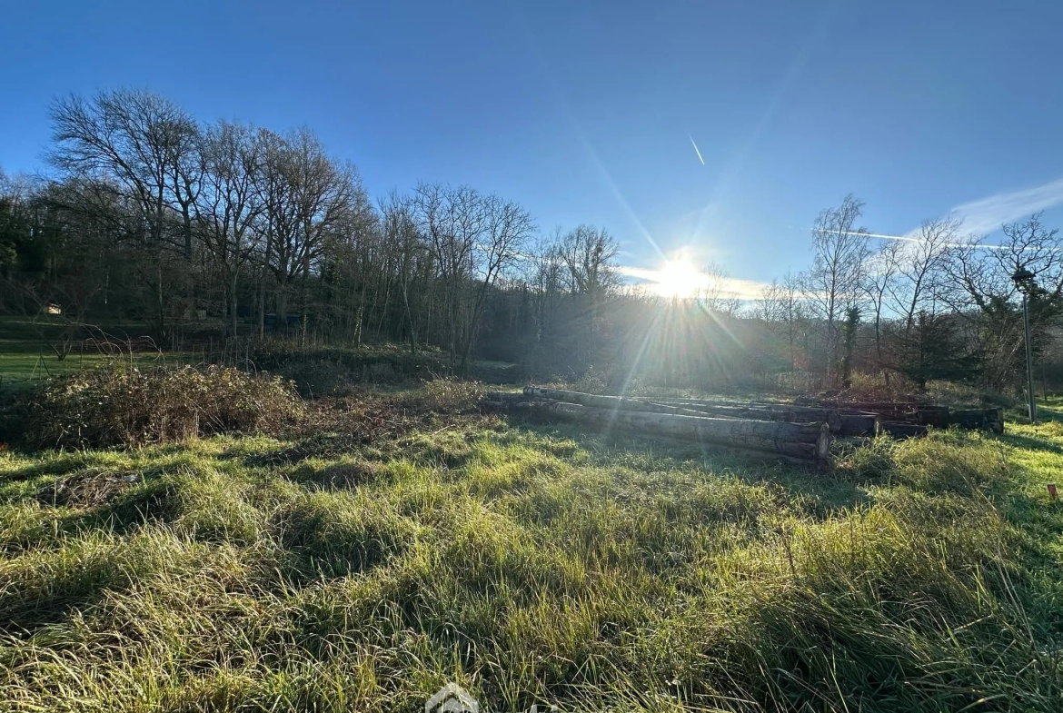Terrain constructible de 987 m² à Vorges - Calme et viabilisé 