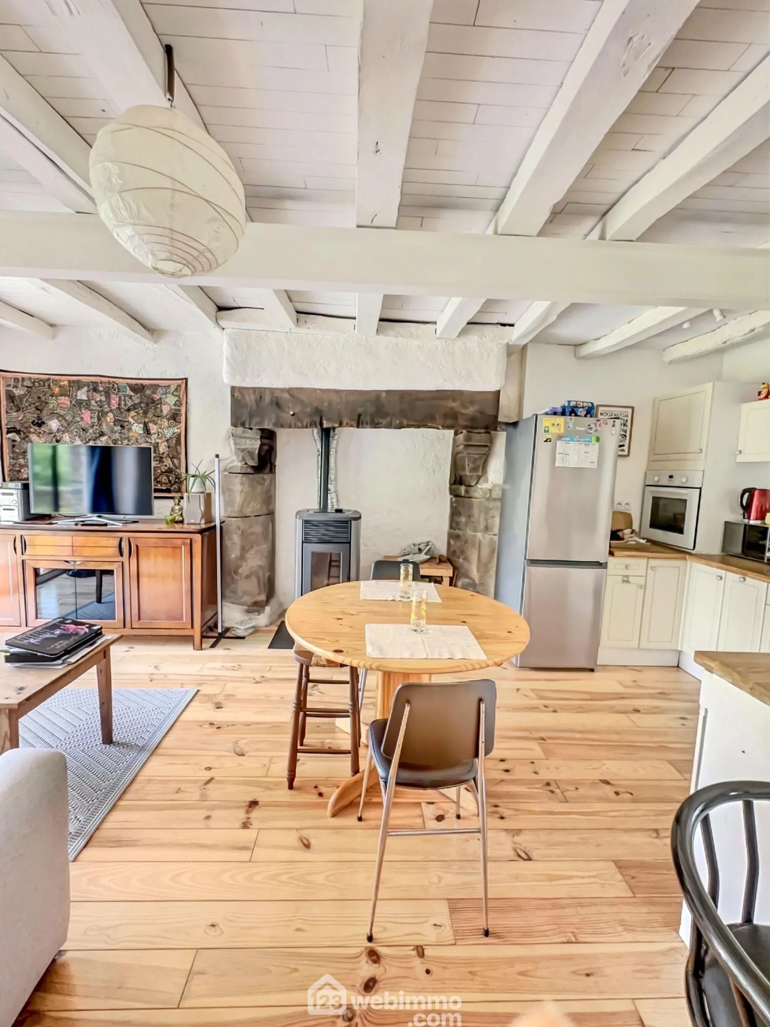 Maison provençale rénovée à Ploërmel avec jardin et potentiel d'extension 
