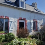Maison en pierre à vendre à Plourivo - 90m² avec jardin clos