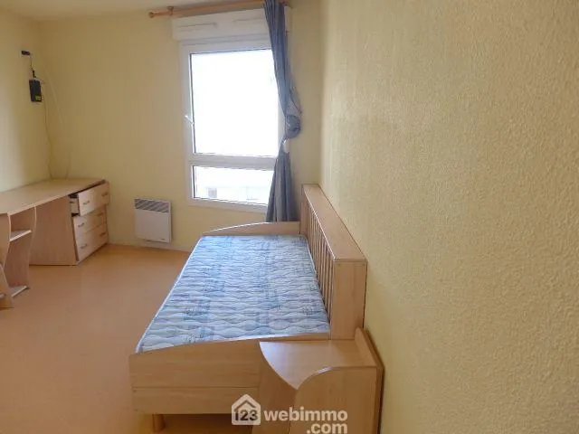 Studio à vendre à Courbevoie proche La Défense - Investissement locatif avec bon rendement 