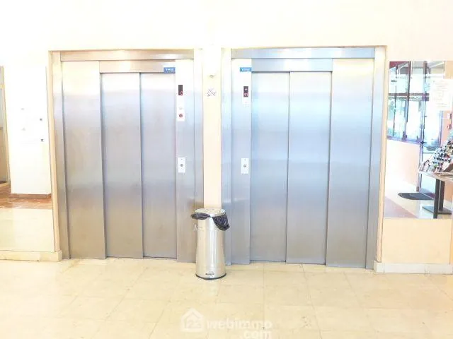 Studio à vendre à Courbevoie proche La Défense - Investissement locatif avec bon rendement 
