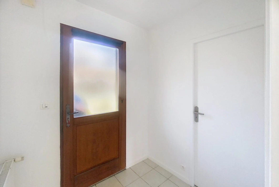Maison à vendre à Monestiés - 89,28 m², 2 chambres, terrasse, vue campagne 