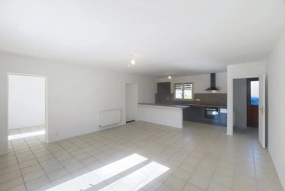 Maison à vendre à Monestiés - 89,28 m², 2 chambres, terrasse, vue campagne 