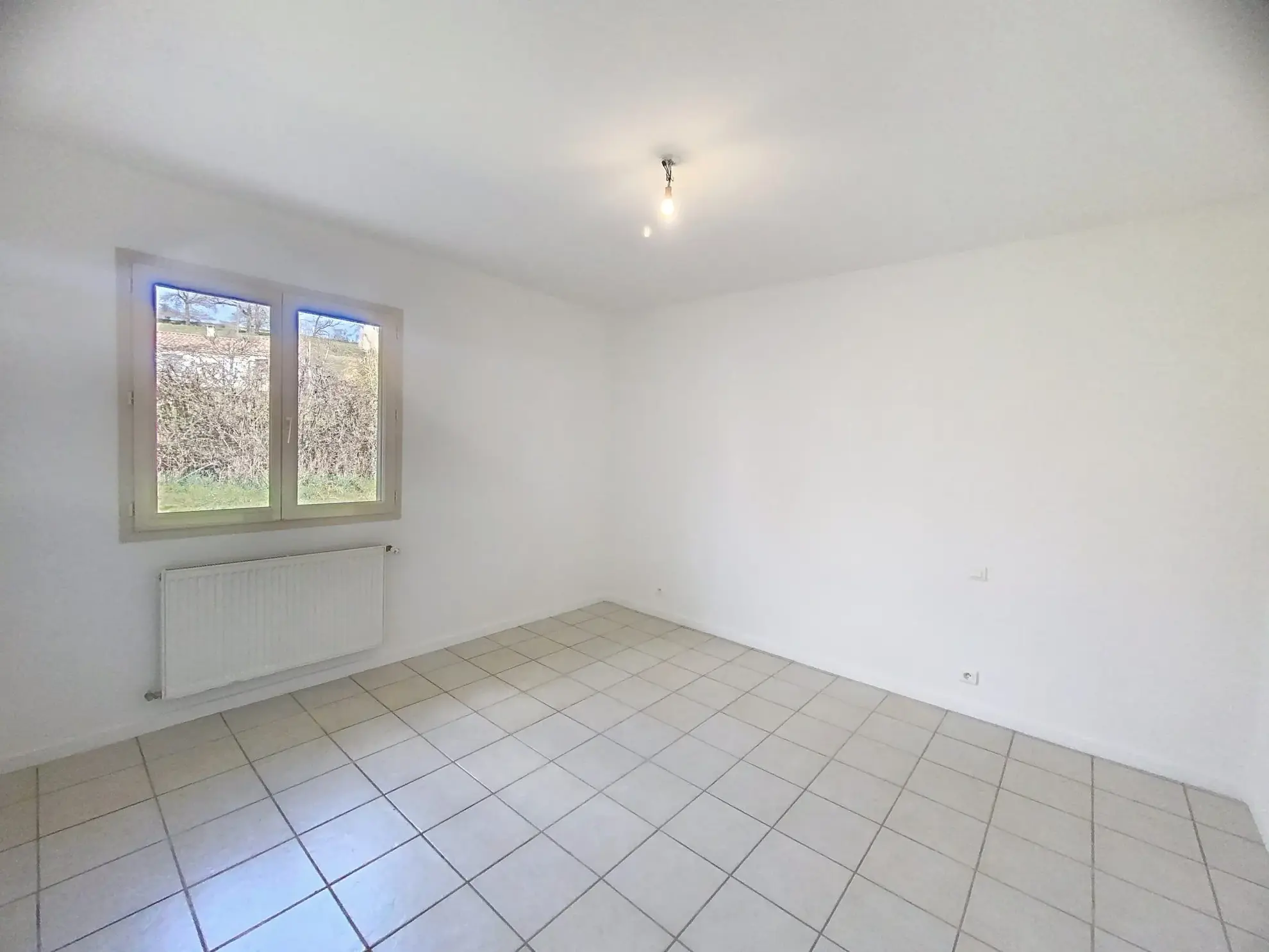 Maison à vendre à Monestiés - 89,28 m², 2 chambres, terrasse, vue campagne 