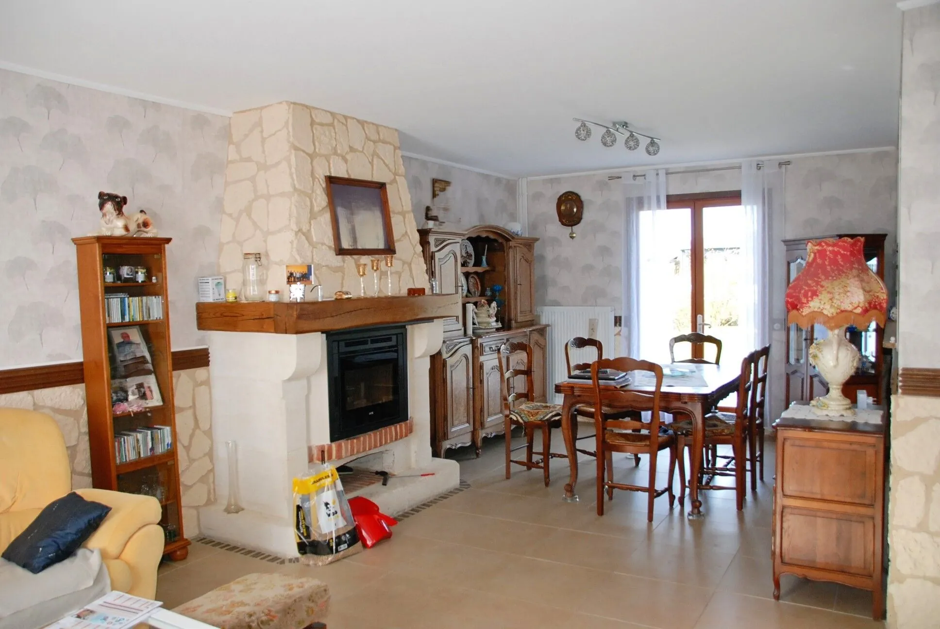 Maison individuelle à vendre à Valmont avec jardin et garage, proche Fécamp 