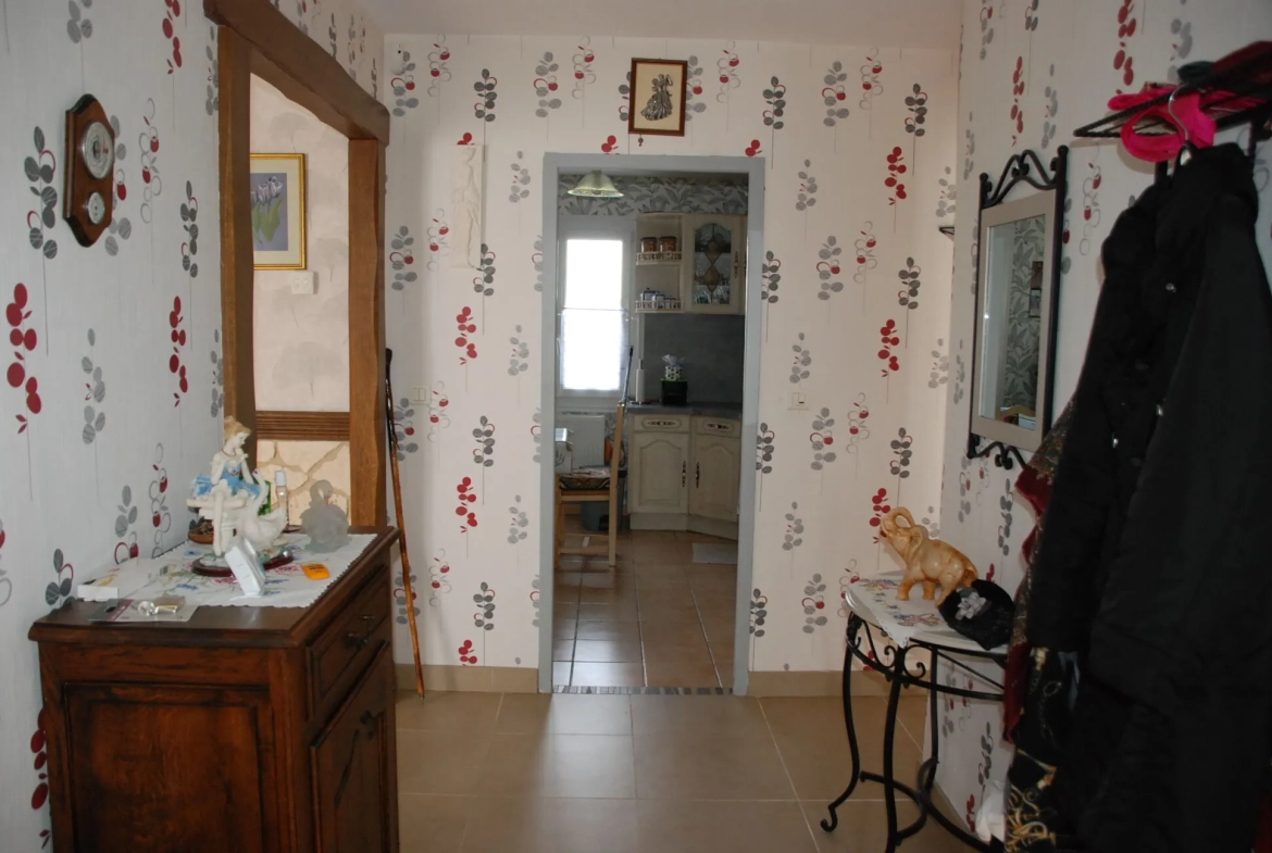 Maison individuelle à vendre à Valmont avec jardin et garage, proche Fécamp 