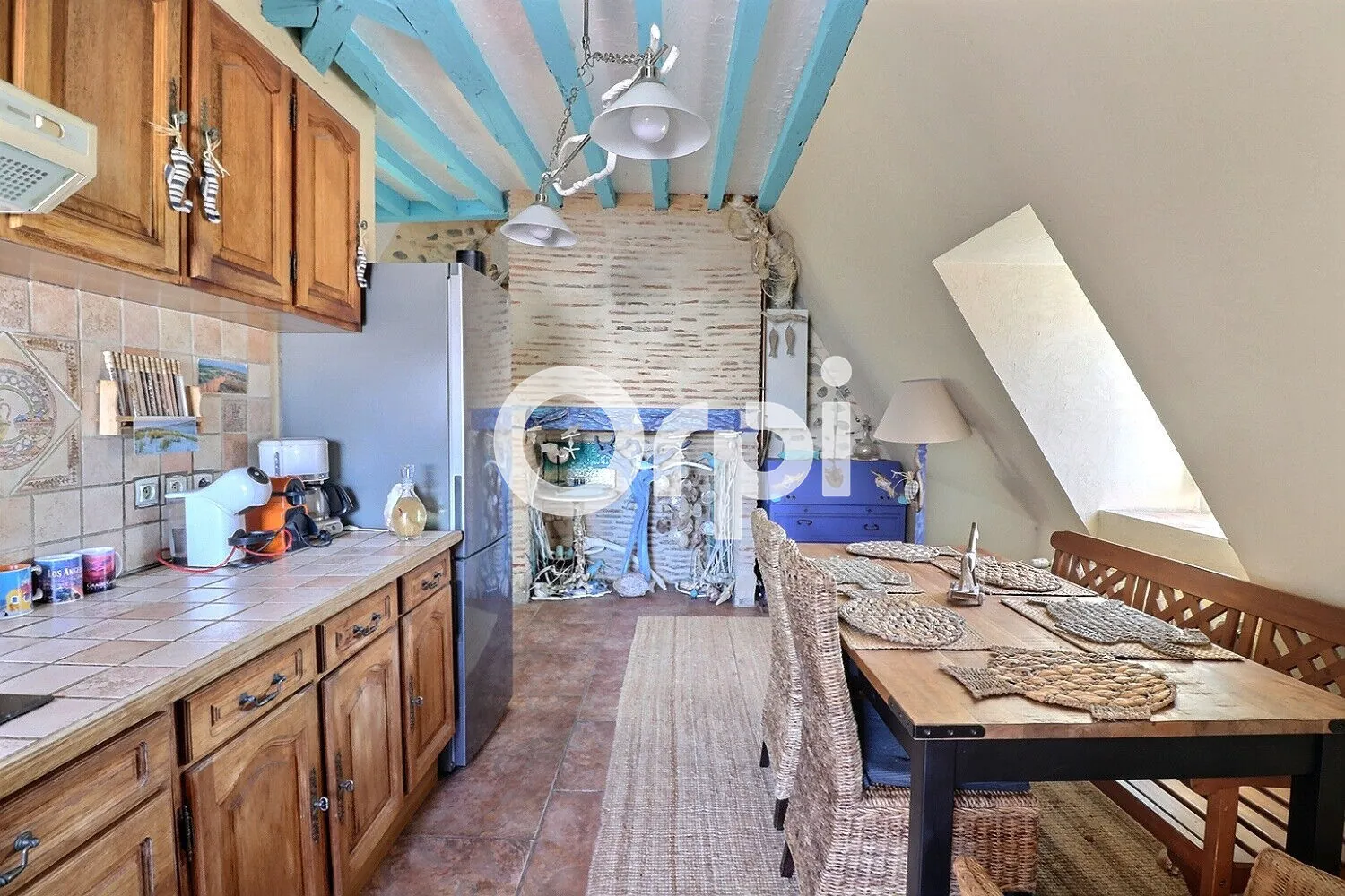 Bel appartement loft de 101 m² en hyper-centre de Pau avec parking 