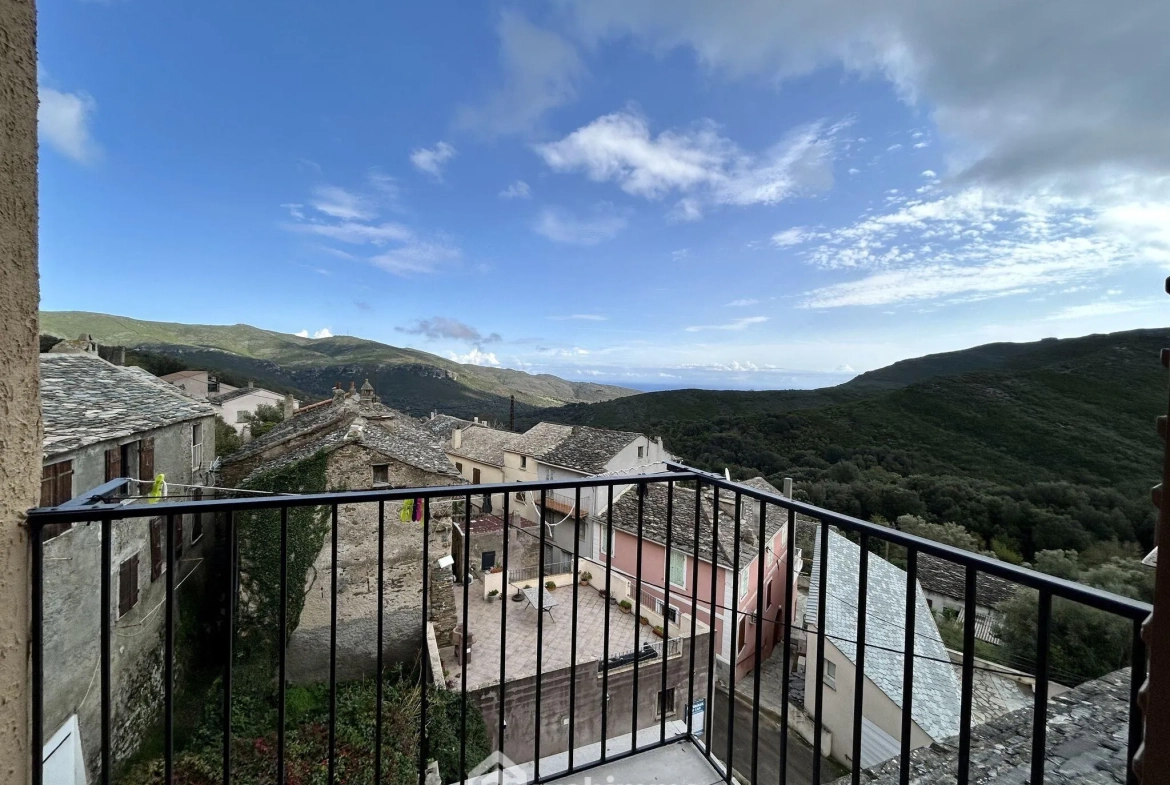 Vente duplex 95m² à Pietracorbara avec vue mer et montagne 