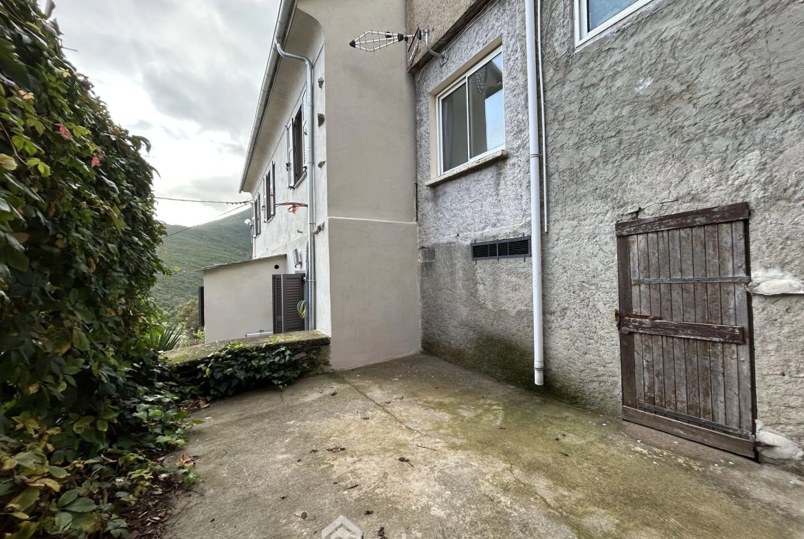 Vente duplex 95m² à Pietracorbara avec vue mer et montagne 