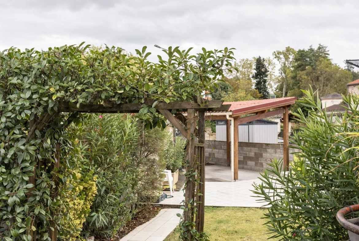 Maison 6 pièces avec jardin à Carmaux - Vente immobilière 