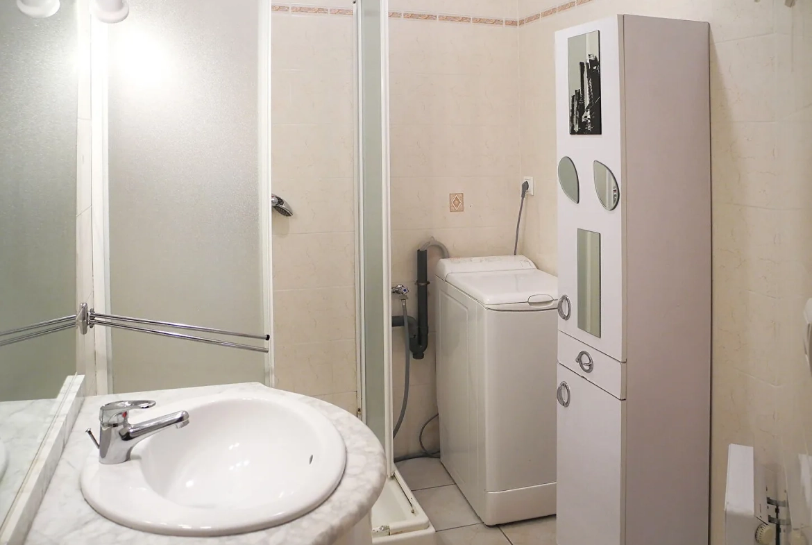 Appartement 3 pièces à Eaux-Bonnes de 51 m² avec vue dégagée 