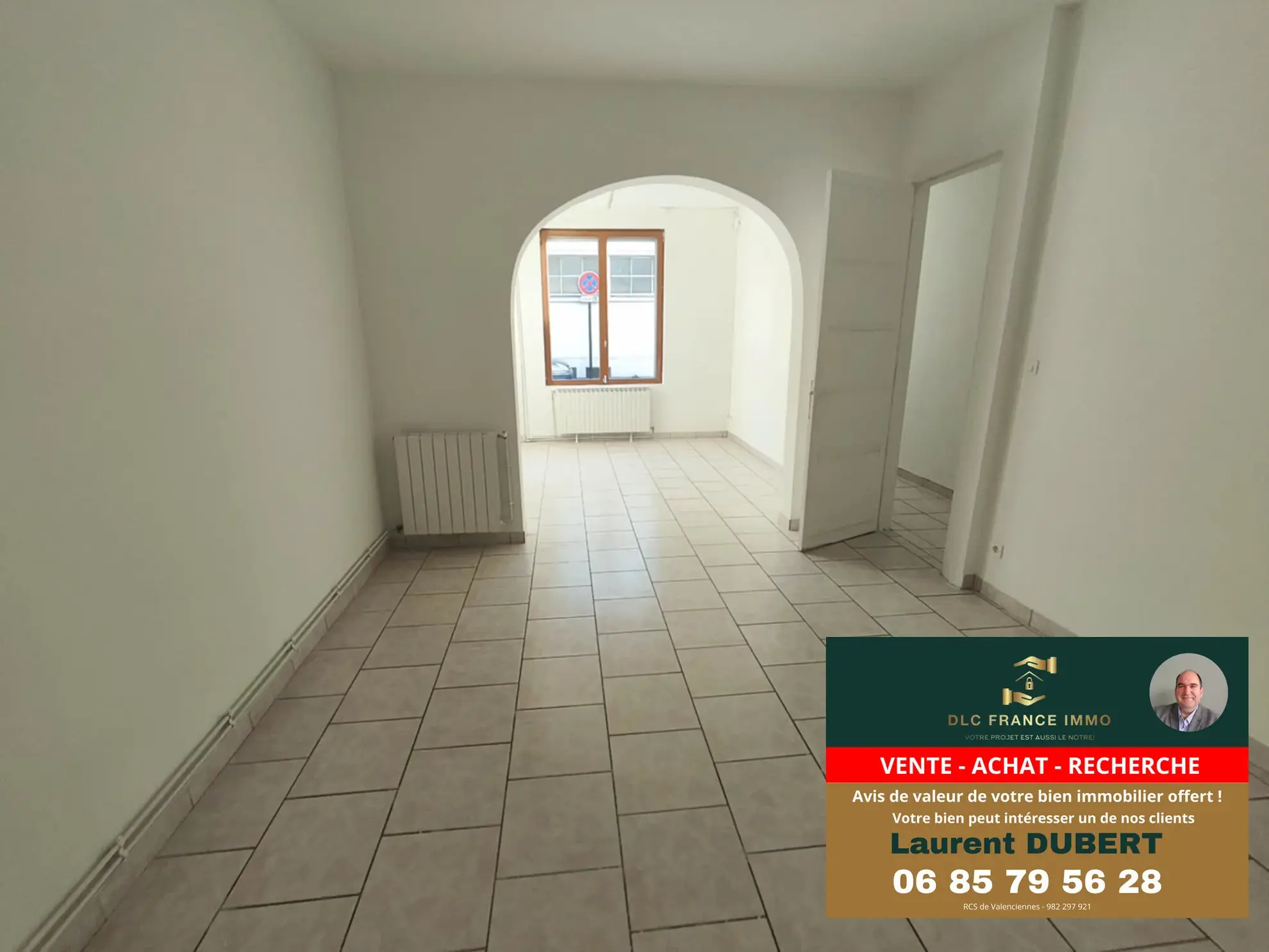 Maison de ville à Valenciennes avec jardin, 2 chambres, pièce mansardée prête à vivre 