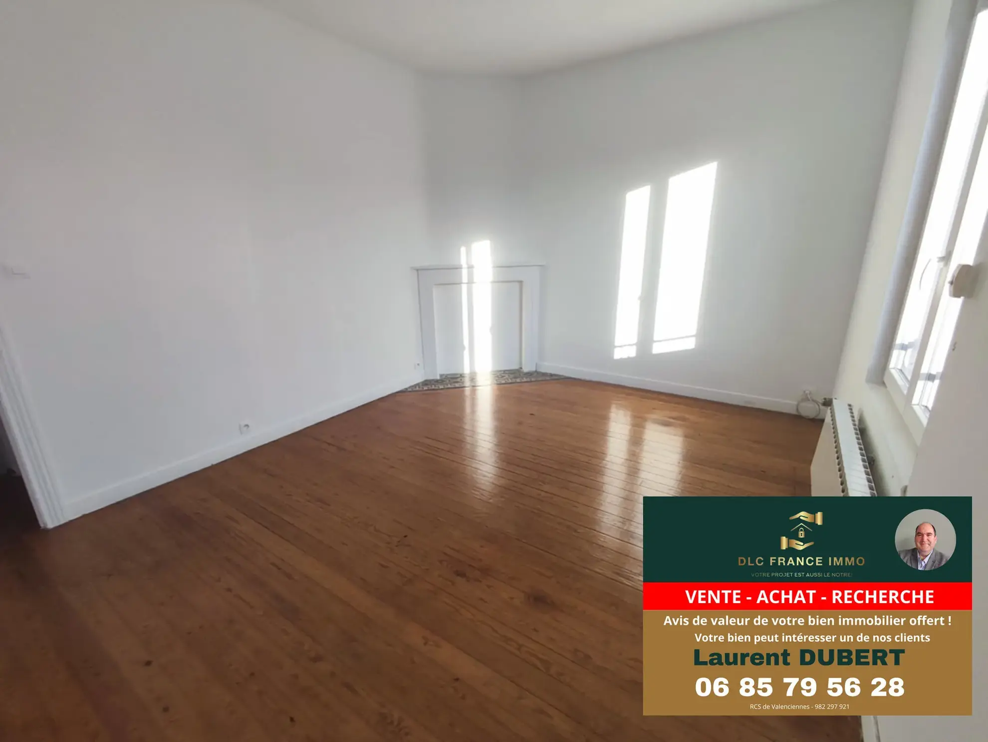 Maison de ville à Valenciennes avec jardin, 2 chambres, pièce mansardée prête à vivre 