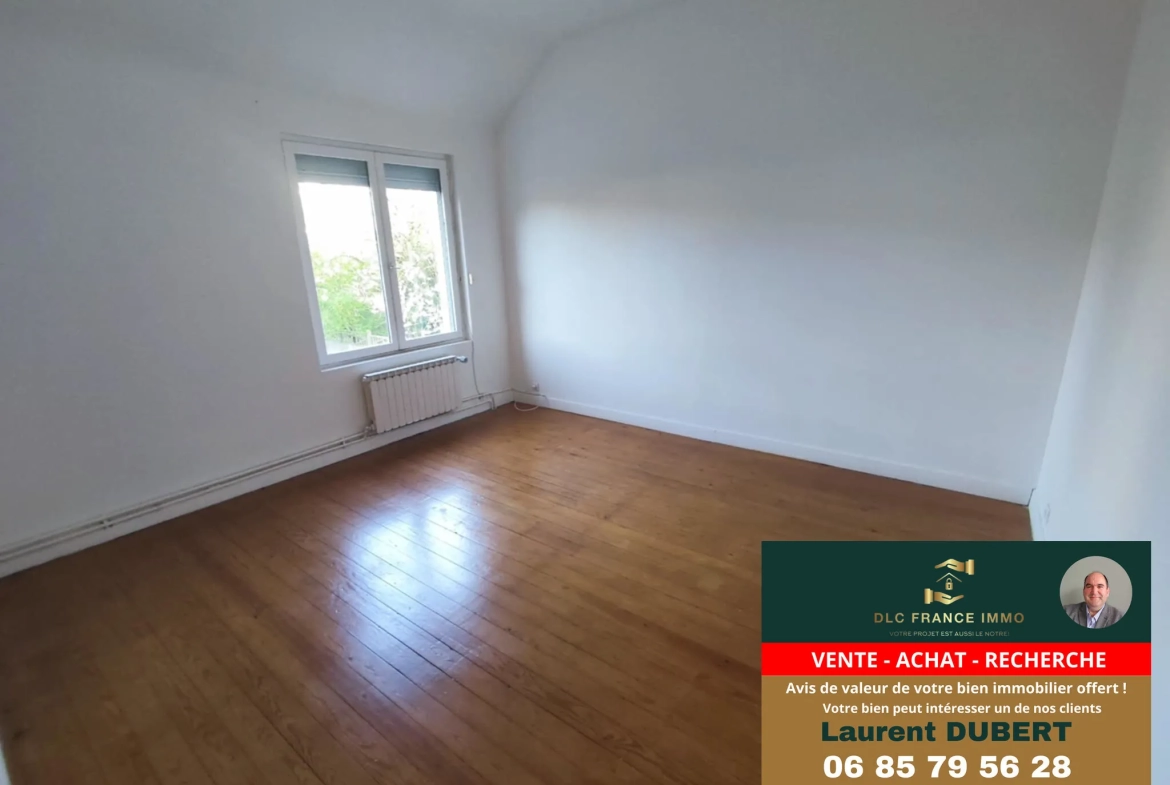 Maison de ville à Valenciennes avec jardin, 2 chambres, pièce mansardée prête à vivre 