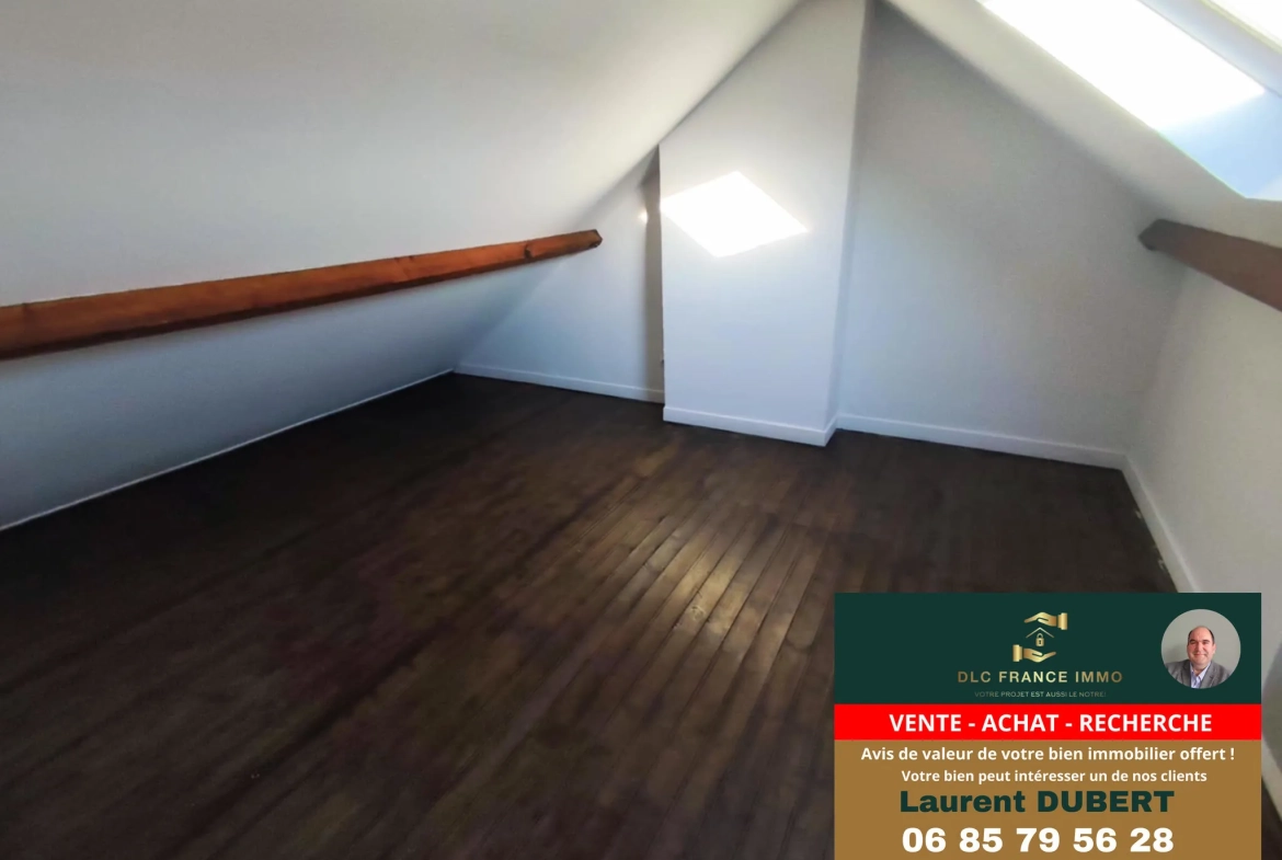 Maison de ville à Valenciennes avec jardin, 2 chambres, pièce mansardée prête à vivre 