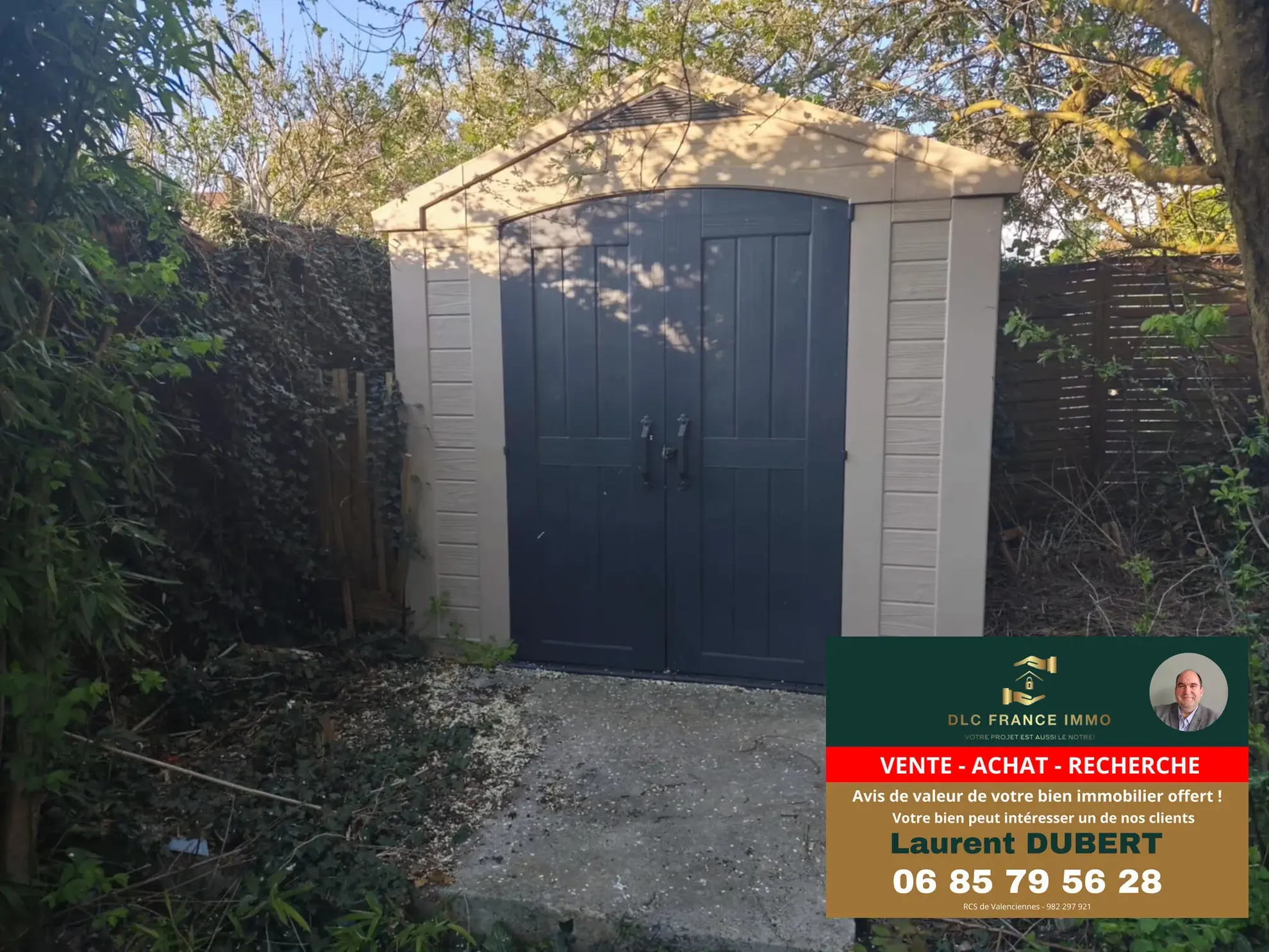 Maison de ville à Valenciennes avec jardin, 2 chambres, pièce mansardée prête à vivre 