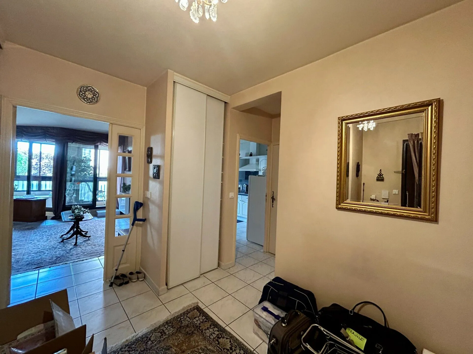 Appartement à Manosque avec terrasse, garage et 3 chambres 