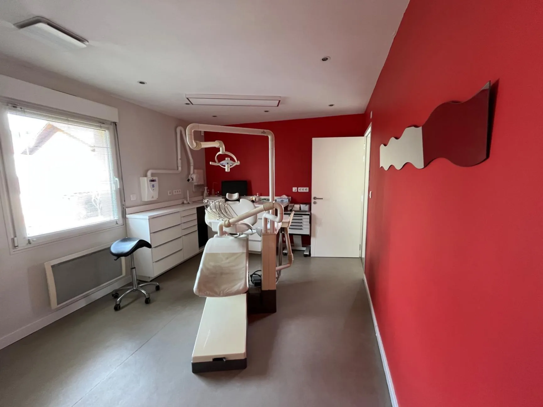 À vendre murs commerciaux de 135m2 à Rupt-sur-Moselle, idéal pour professionnels 