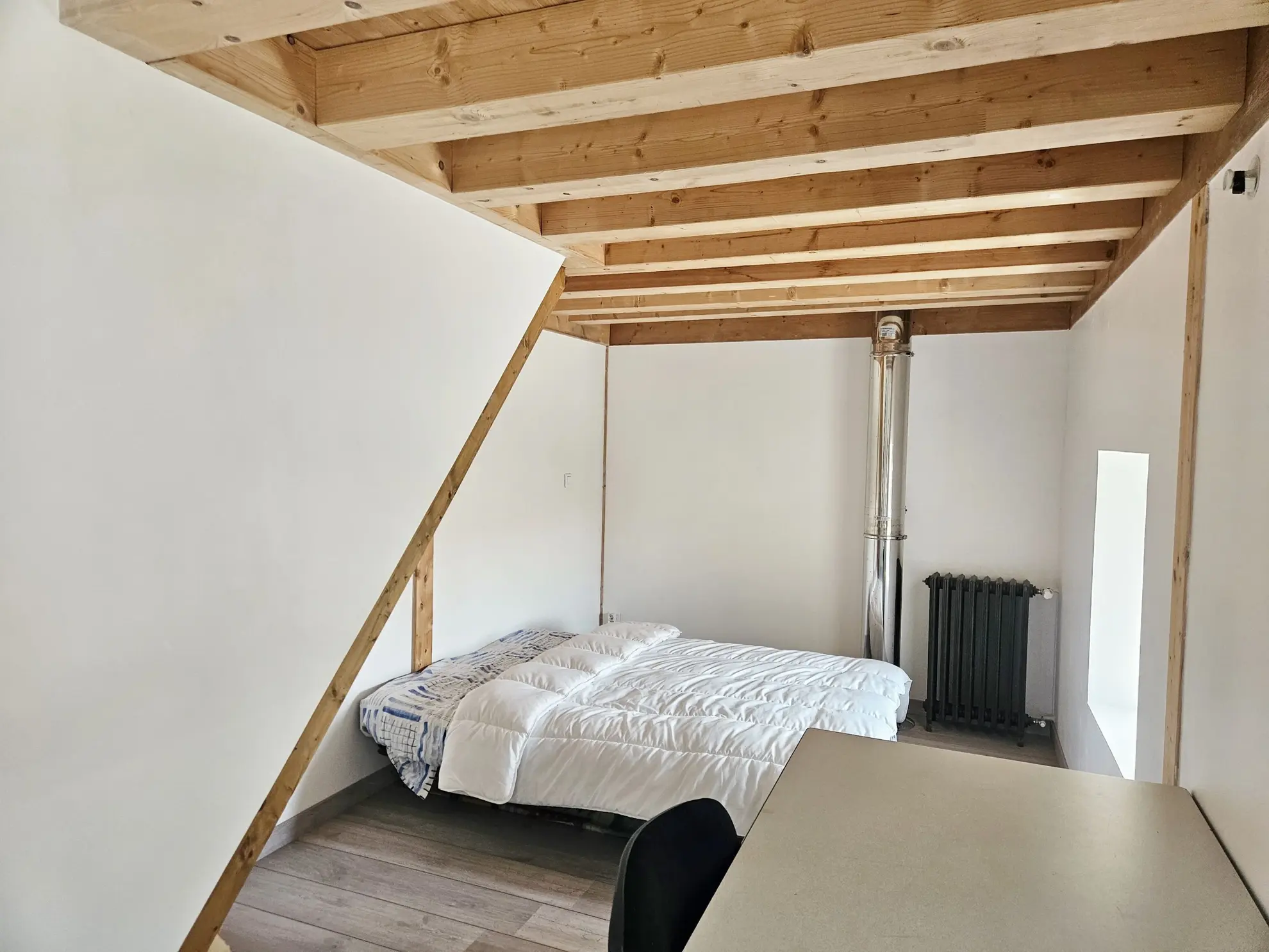 Maison en pierre de 155 m² avec terrain à Tiranges, Velay 