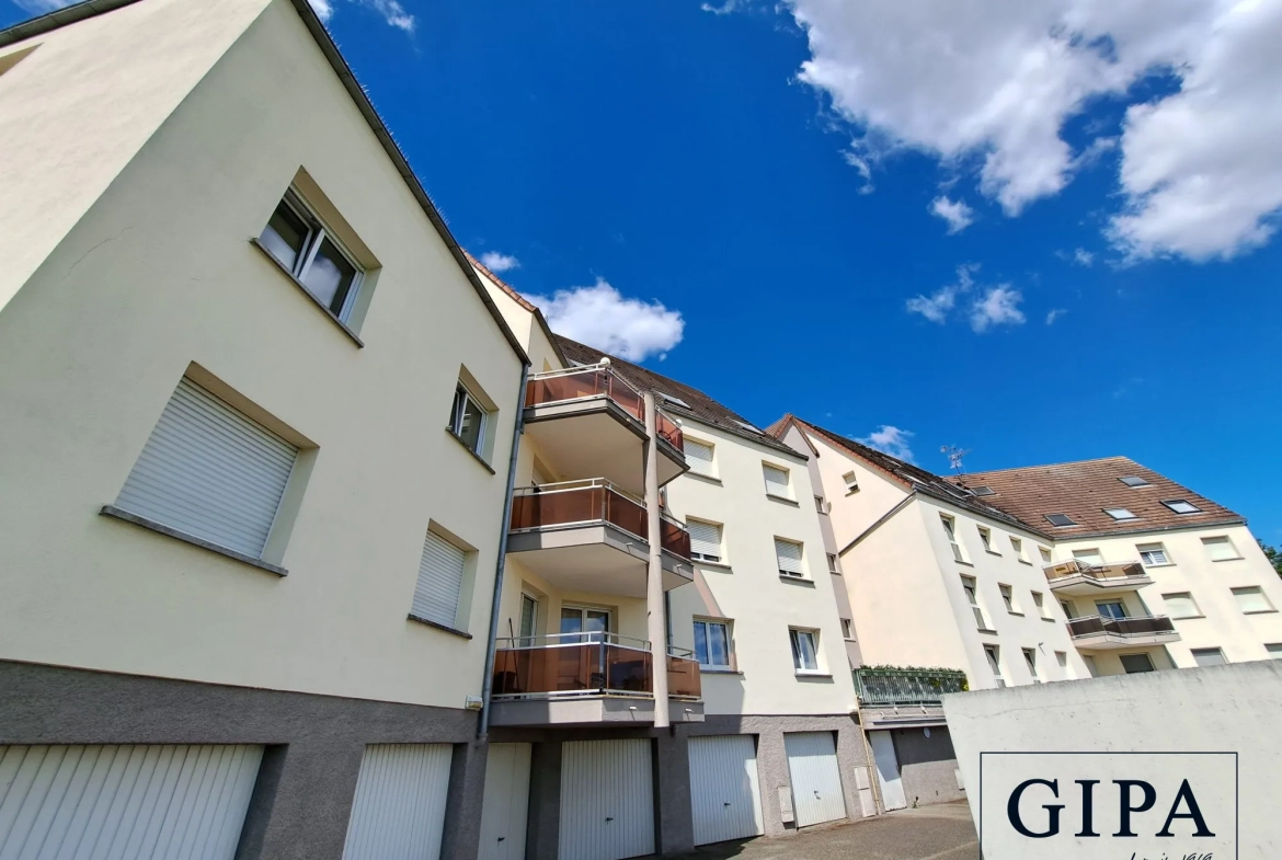 Immeuble Appartement 3 pièces de 65 m² avec balcon à Wolfisheim 