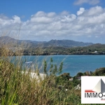Terrain constructible en pente avec vue mer à Le Robert, 2924 m²