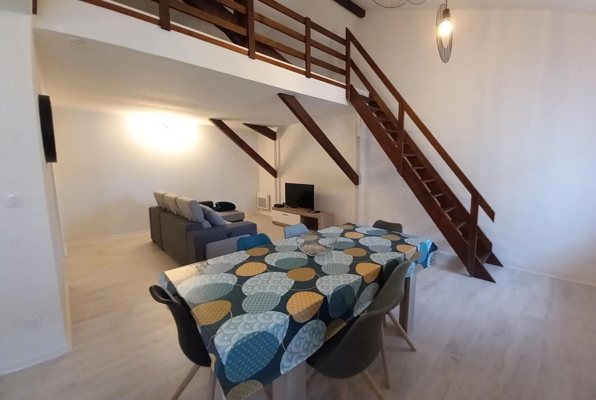 Appartement T3/4 lumineux à Rives avec garage et mezzanine, près de toutes commodités 