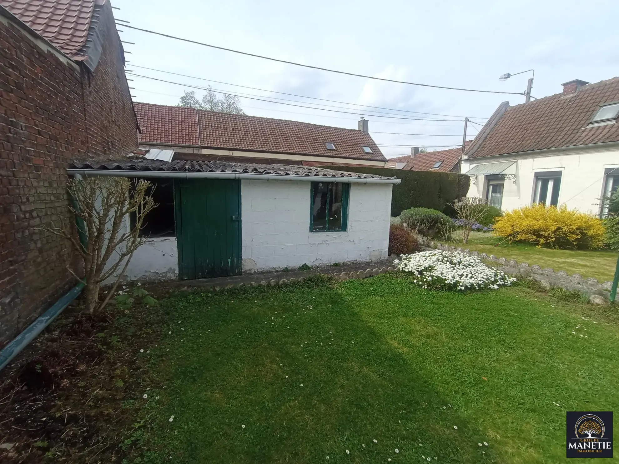 Longère individuelle semi de plain-pied avec grand potentiel à Courcelles-lès-Lens 