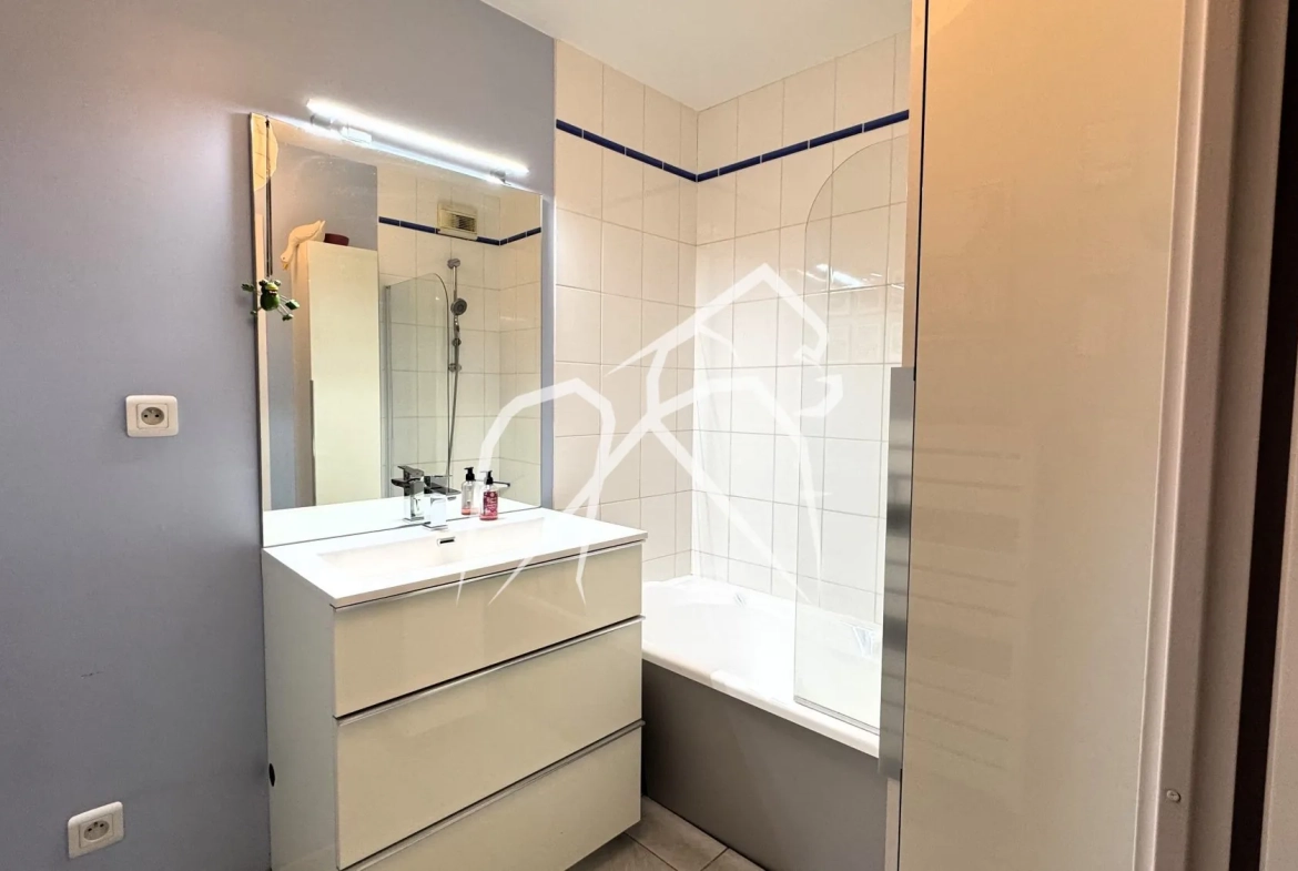 Appartement T4 lumineux de 80 m² à Rouen – Saint-Sever / Saint-Clément 