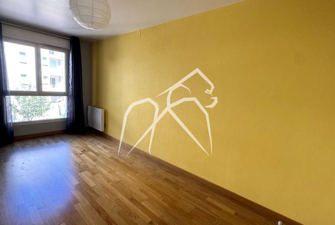 Appartement T4 lumineux de 80 m² à Rouen – Saint-Sever / Saint-Clément 