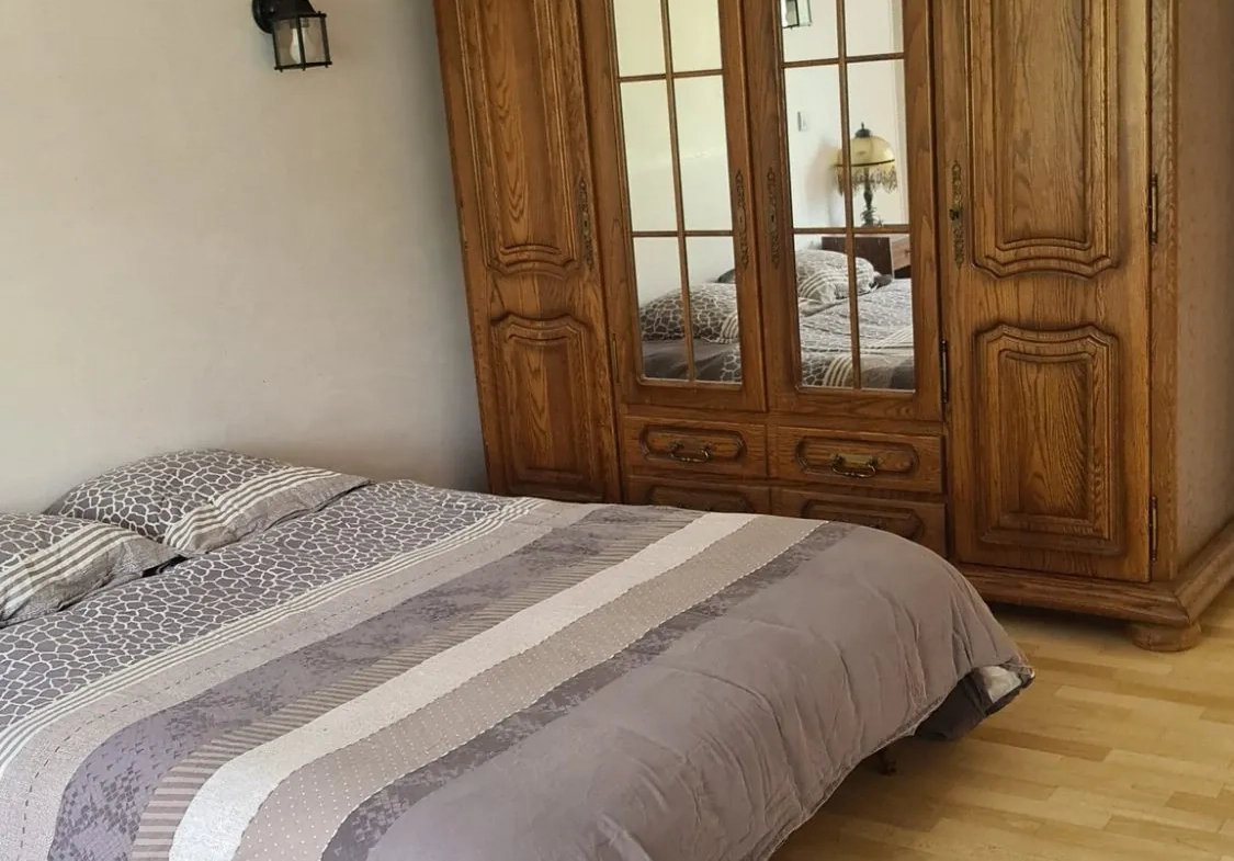 Maison familiale de 154 m² à vendre à Joigny-sur-Meuse avec terrain arboré 