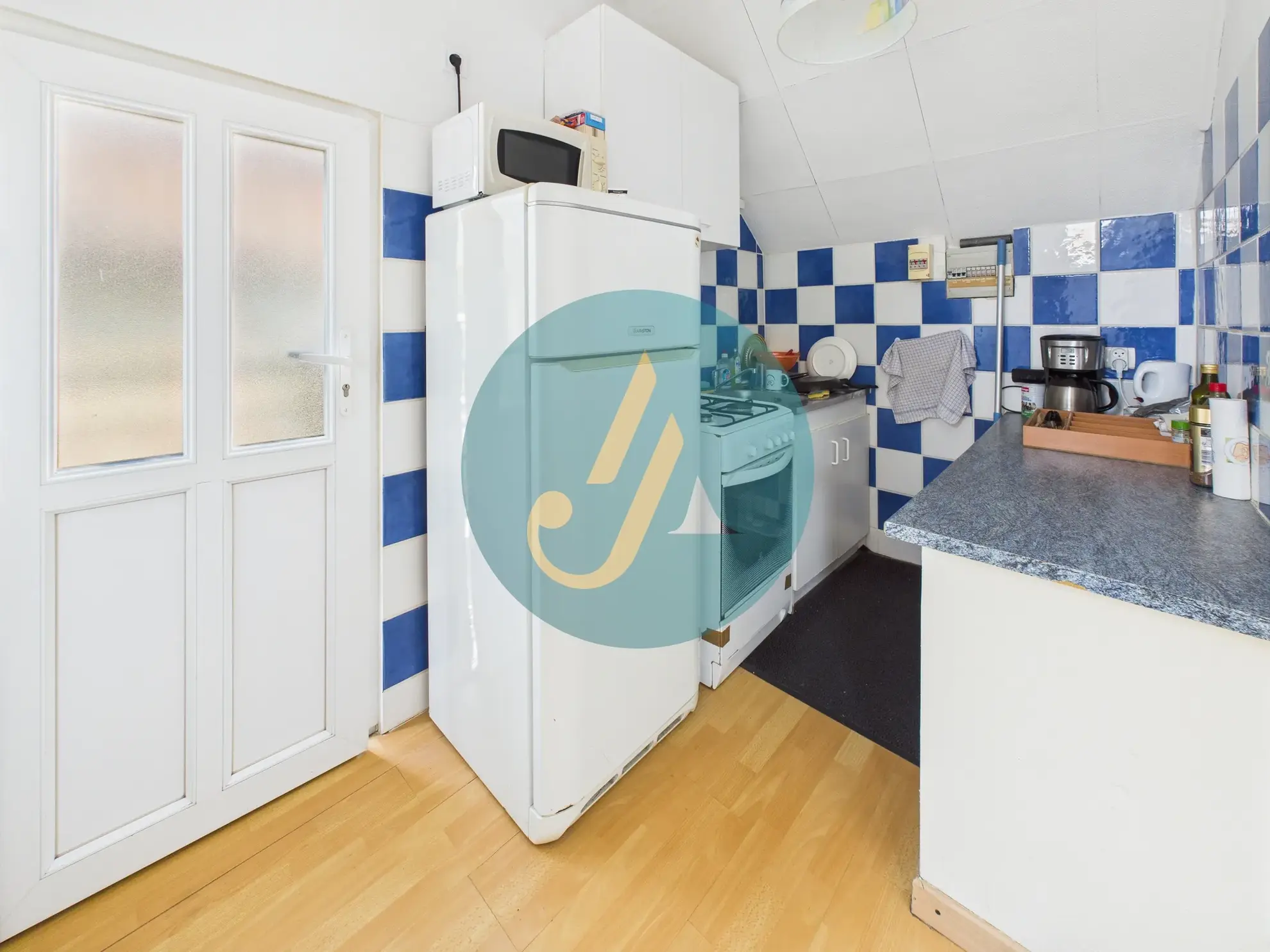 À Nevers, maison de charme avec trois logements indépendants et potentiel locatif élevé 