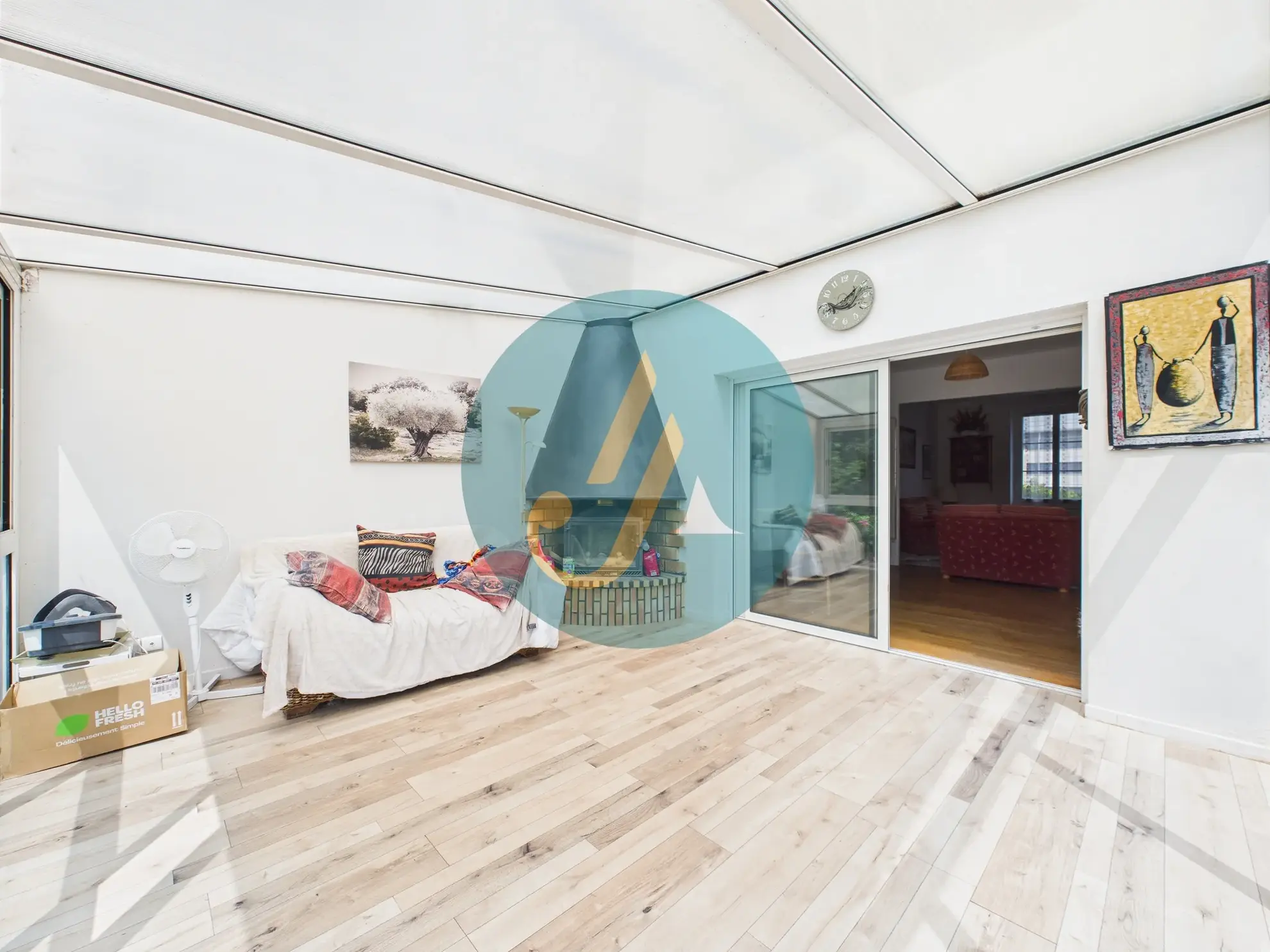 À Nevers, maison de charme avec trois logements indépendants et potentiel locatif élevé 