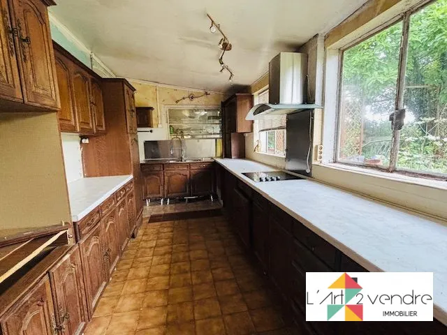 Maison à vendre à Voyennes avec fort potentiel de rénovation 