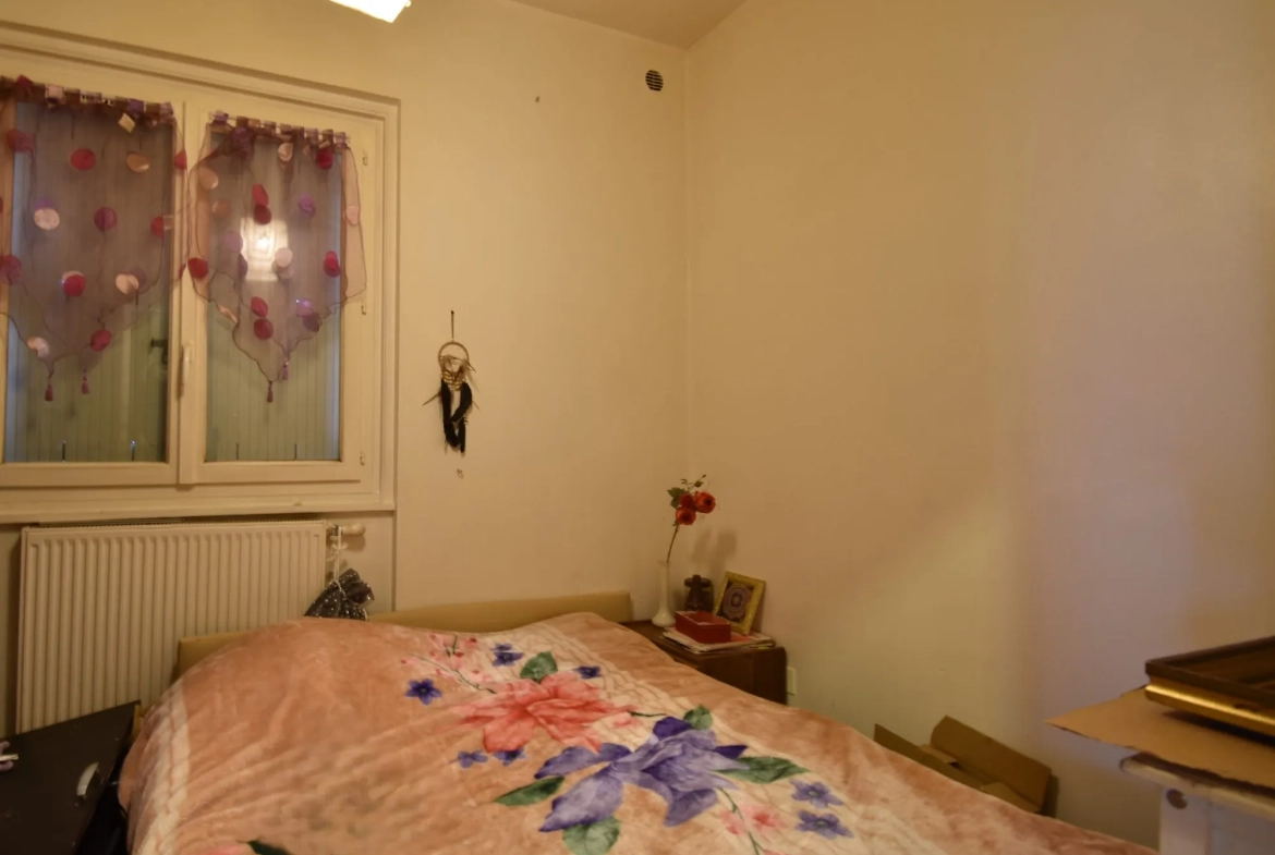 Appartement T4 loué avec terrasse à Corbas - Investissement optimal 