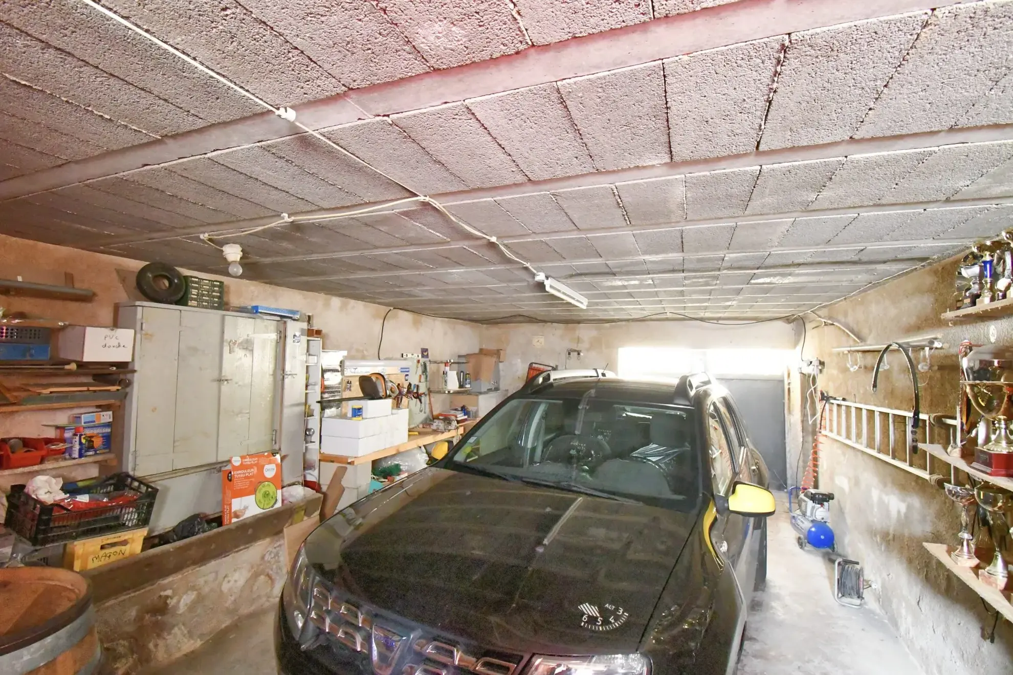 Maison de village lumineuse de 106 m² à Igornay avec studio indépendant et dépendances 