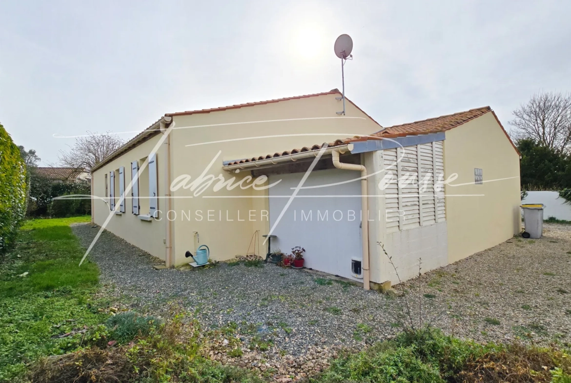 Maison 4 pièces avec 3 chambres à Surgères, proximité La Rochelle 
