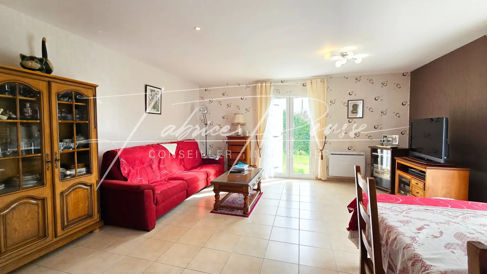 Maison 4 pièces avec 3 chambres à Surgères, proximité La Rochelle 