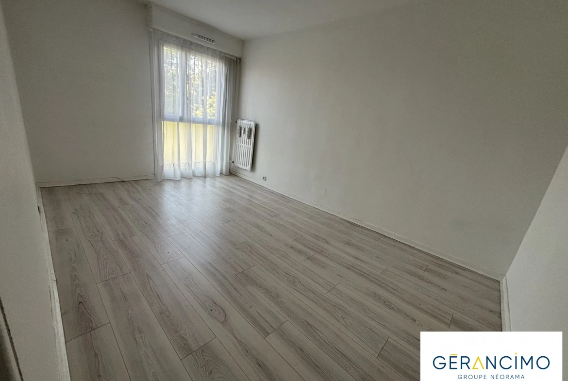 Appartement T4 avec Cave et Parking à Amiens Sud-Est - Idéal famille ou professionnel 