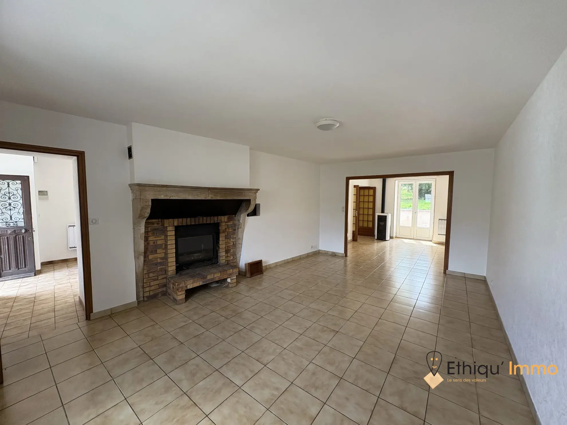 Ferme à vendre à Saulcy, Côte des Bars – Maison avec dépendances et terrain 