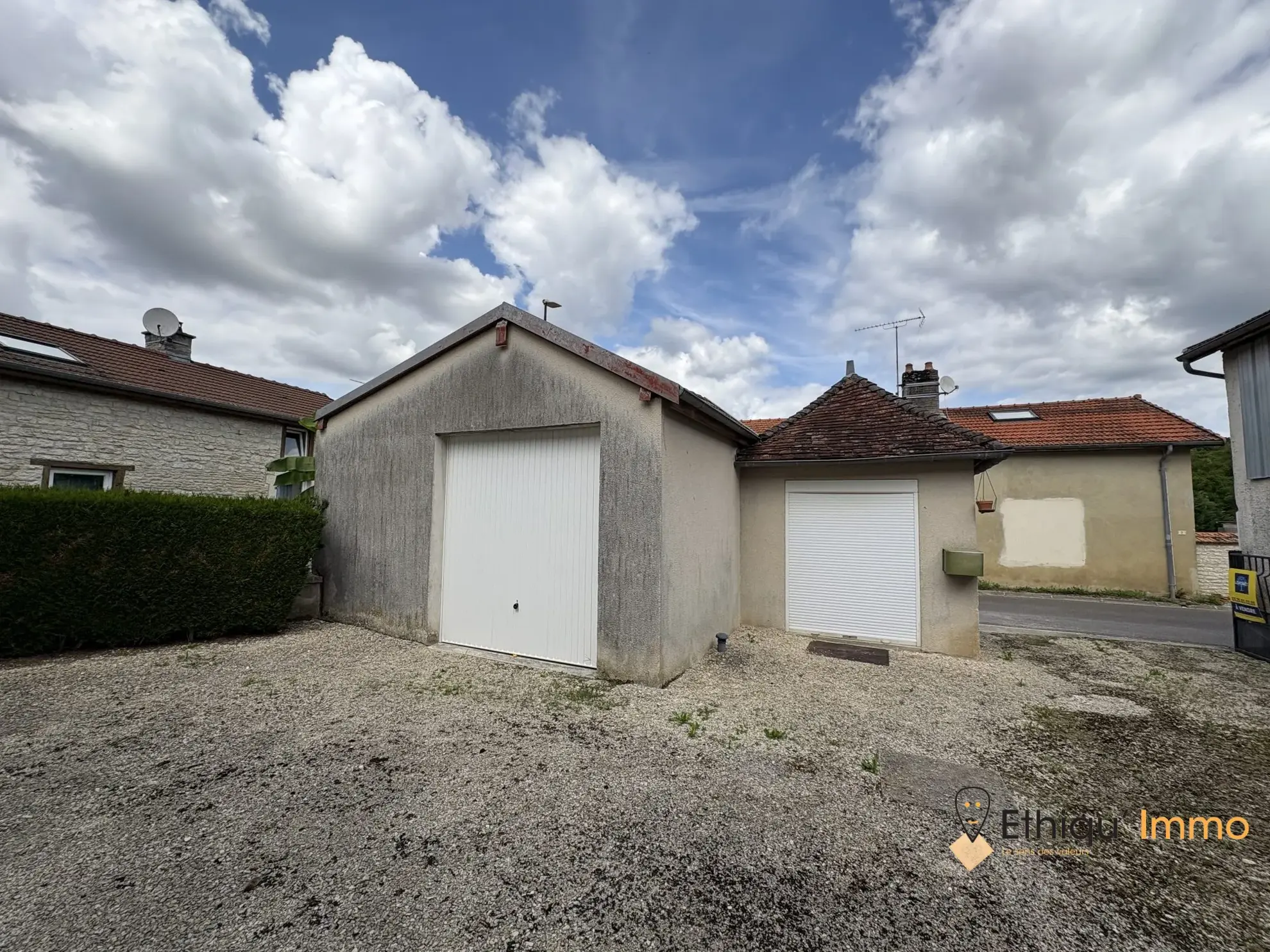 Ferme à vendre à Saulcy, Côte des Bars – Maison avec dépendances et terrain 