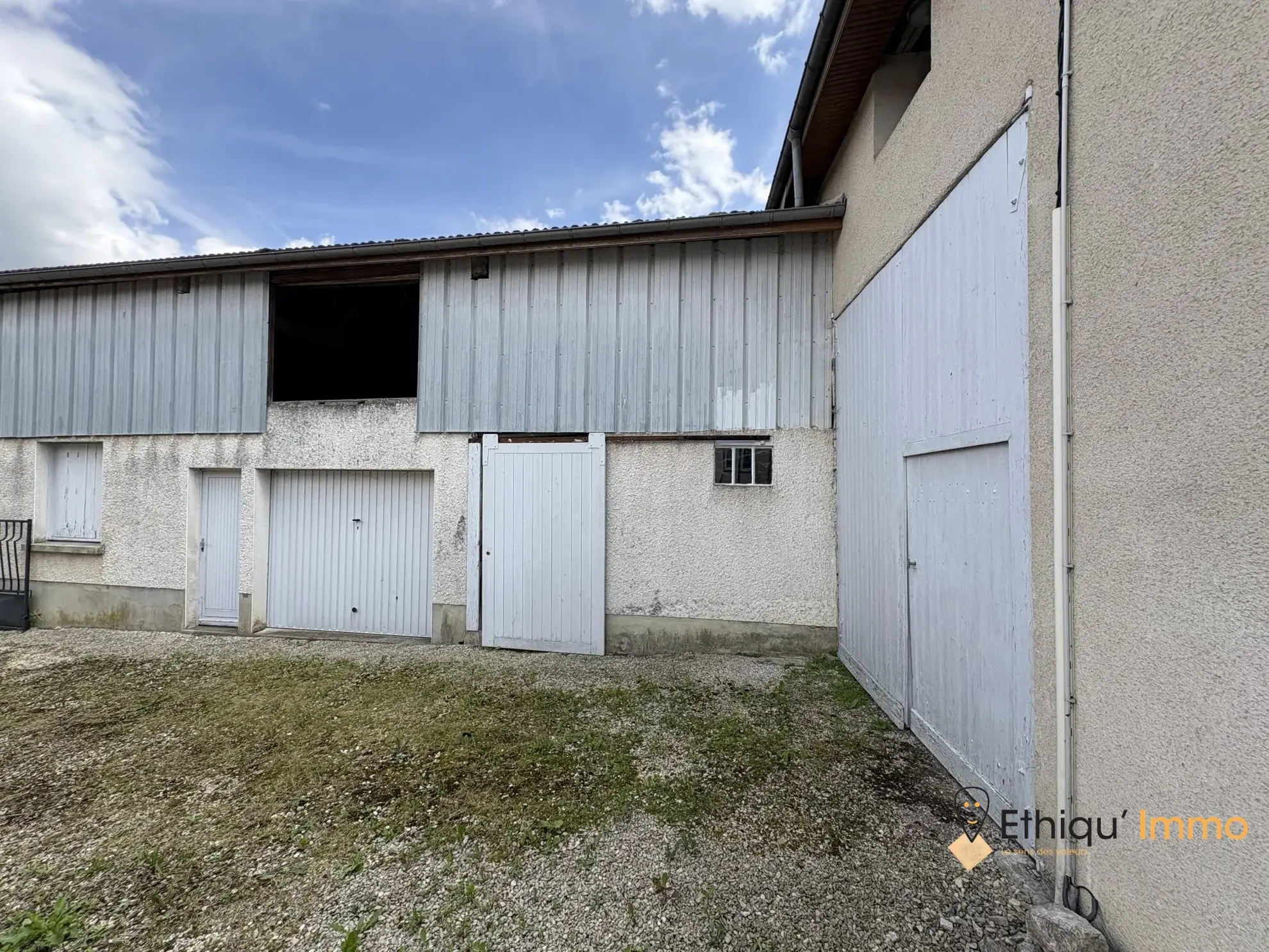 Ferme à vendre à Saulcy, Côte des Bars – Maison avec dépendances et terrain 