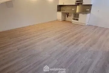 Appartement T2 de 41m² à Toulon – Dernier étage, vue dégagée 