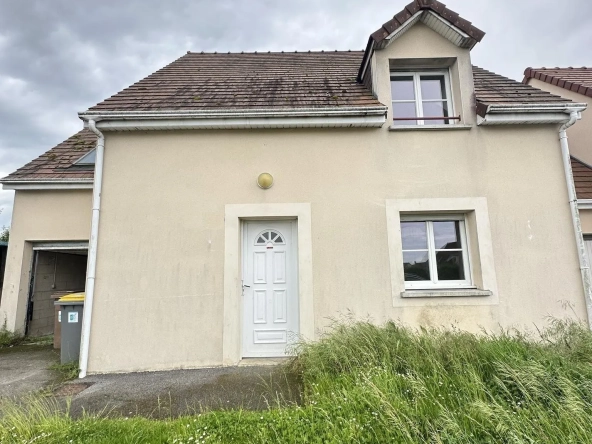 A Vendre Maison de 105 m² à Athies-sous-Laon, avec jardin et garage
