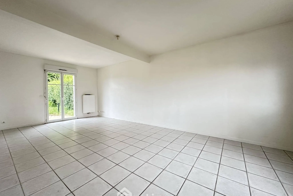 A Vendre Maison de 105 m² à Athies-sous-Laon, avec jardin et garage 