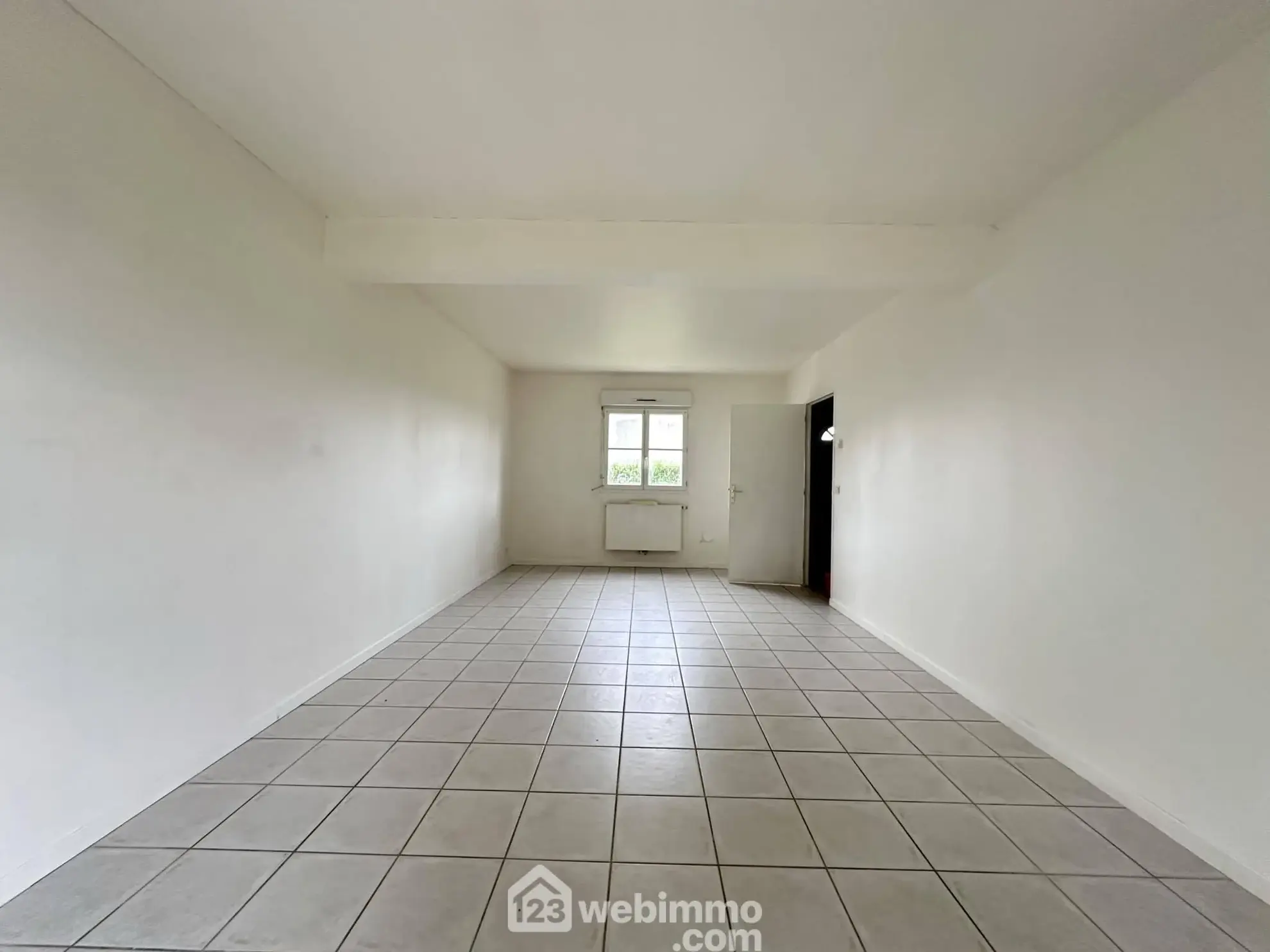 A Vendre Maison de 105 m² à Athies-sous-Laon, avec jardin et garage 