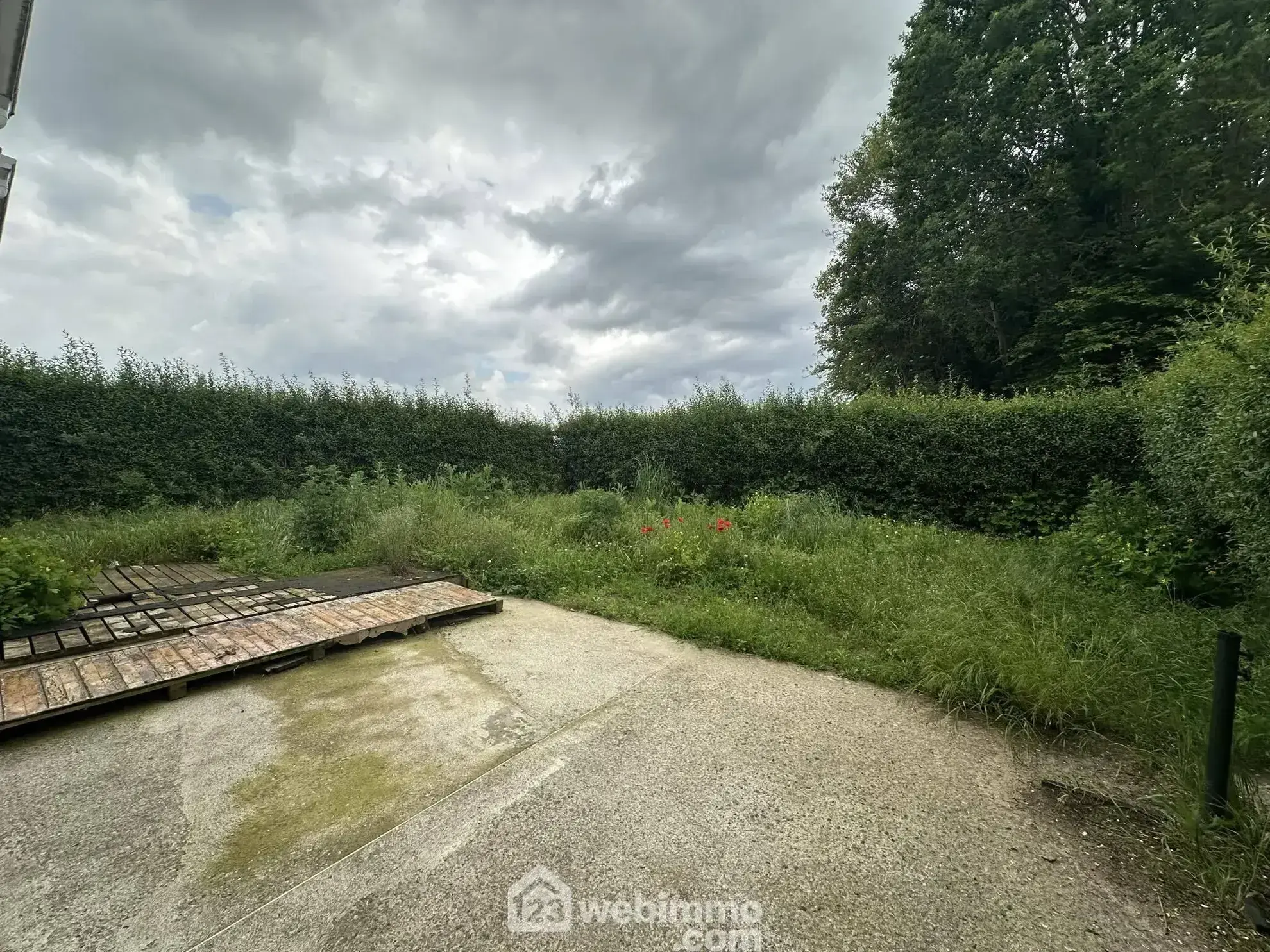 A Vendre Maison de 105 m² à Athies-sous-Laon, avec jardin et garage 