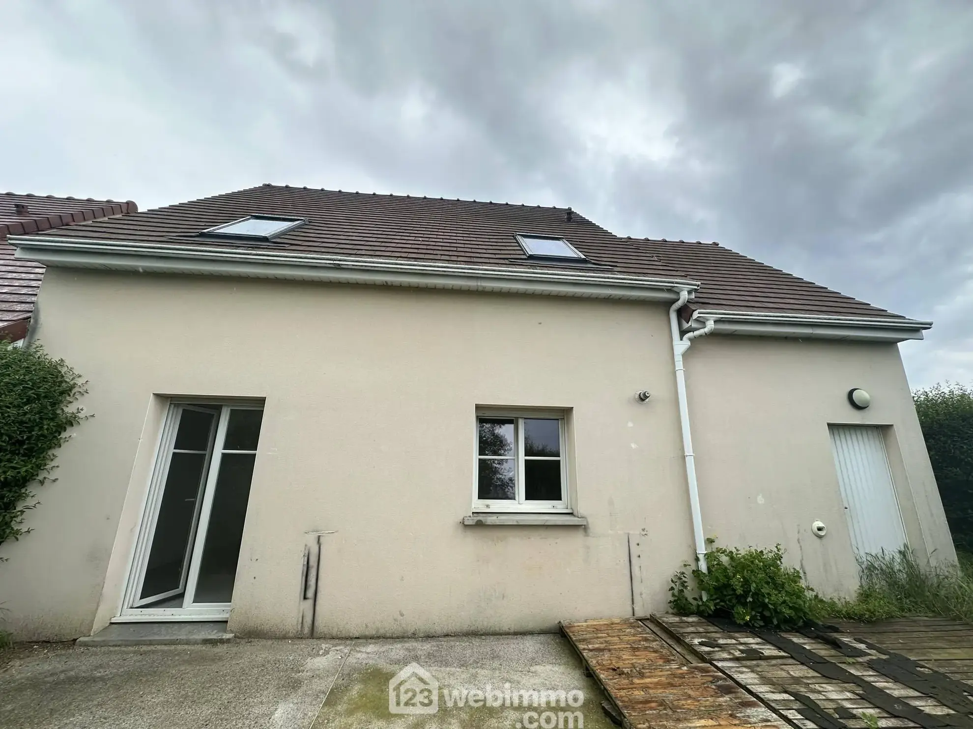 A Vendre Maison de 105 m² à Athies-sous-Laon, avec jardin et garage 