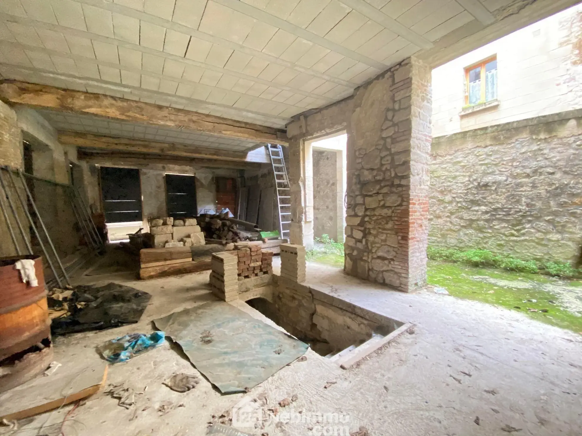 Ensemble immobilier de 273 m² à Laon avec Vue Imprenable 