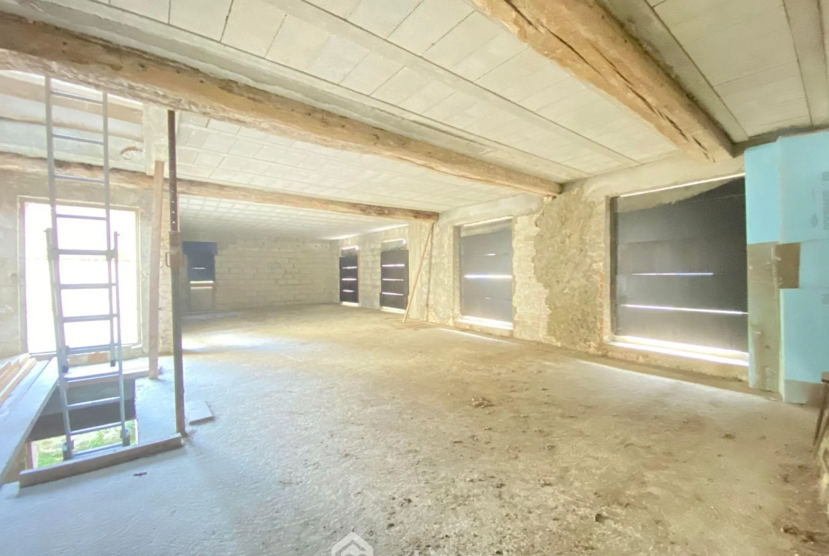 Ensemble immobilier de 273 m² à Laon avec Vue Imprenable 